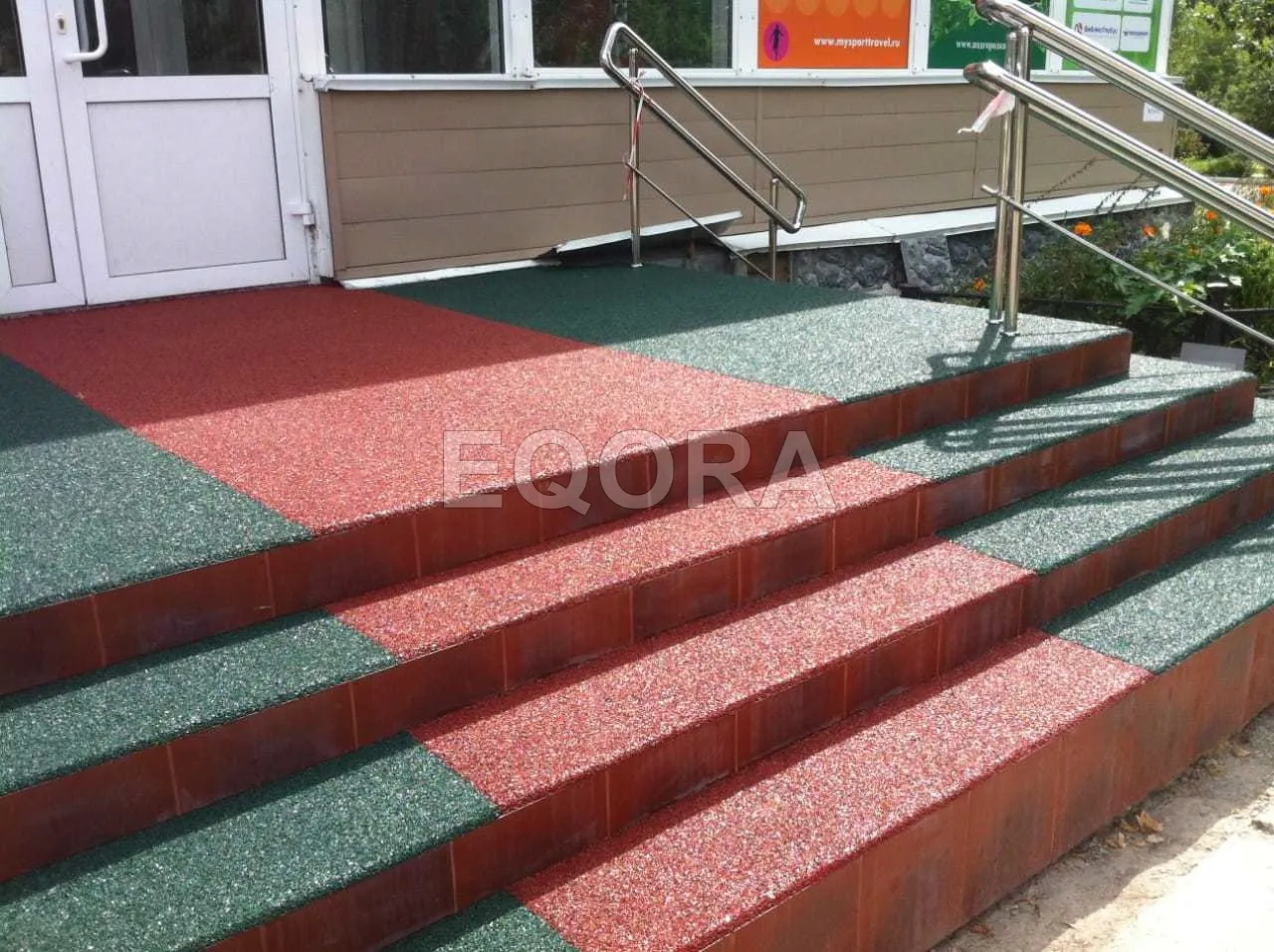 Резиновое покрытие на травмоопасные участки из резиновой крошки в Одесском